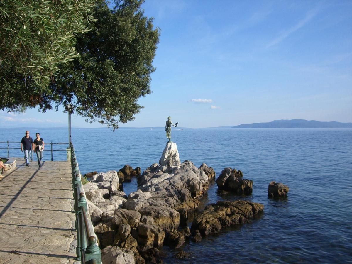 Apartments Anita Near Opatija With Private Parking Matulji Ngoại thất bức ảnh